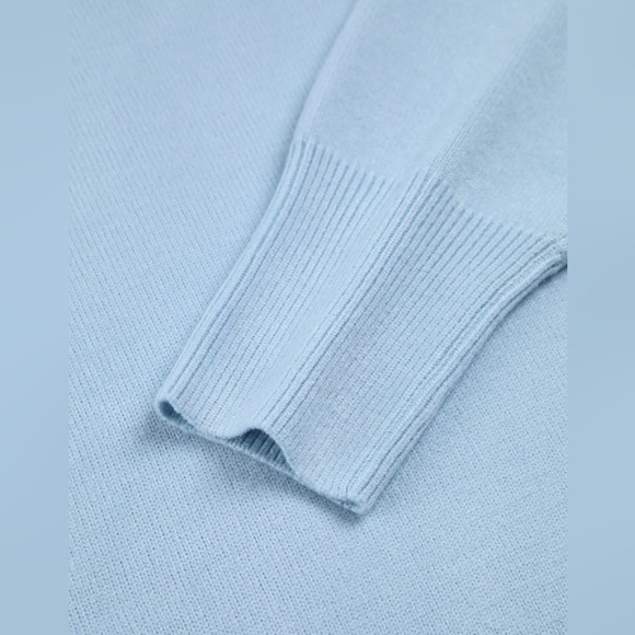 NWT - Commense - Cloudless Sky Turtleneck Oversized Sweater - Blue / L - Picture 6 of 6